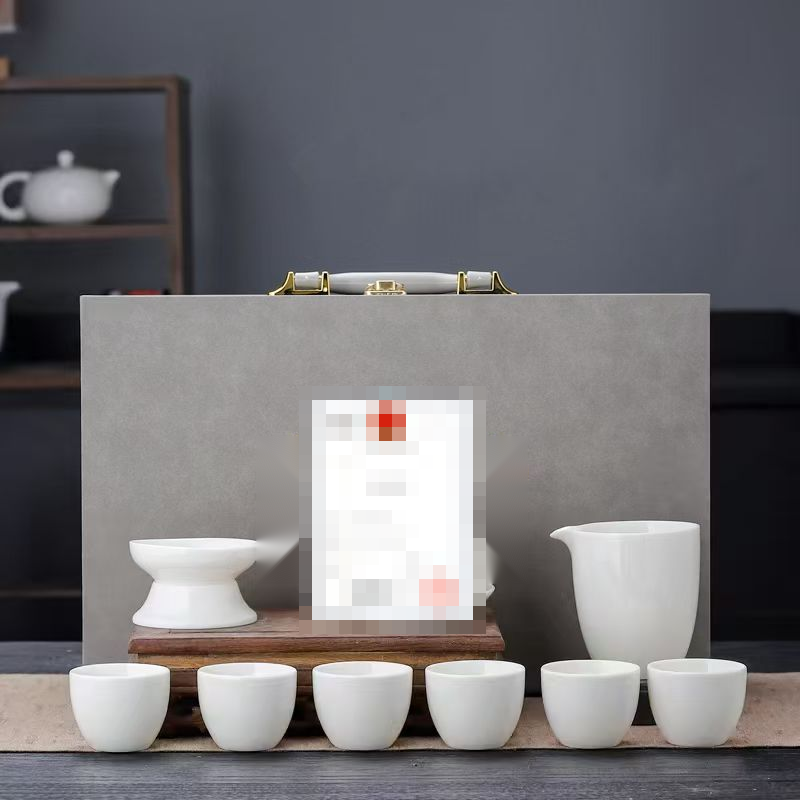 某高端酒店客房定制白瓷茶具 —— 雅致茶器，尊享体验
