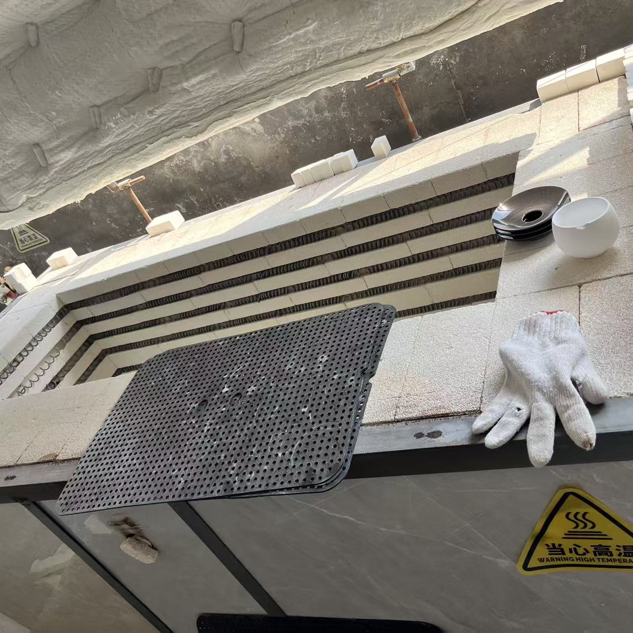 德化陶瓷窑炉_高温烧制_明钻陶瓷工厂