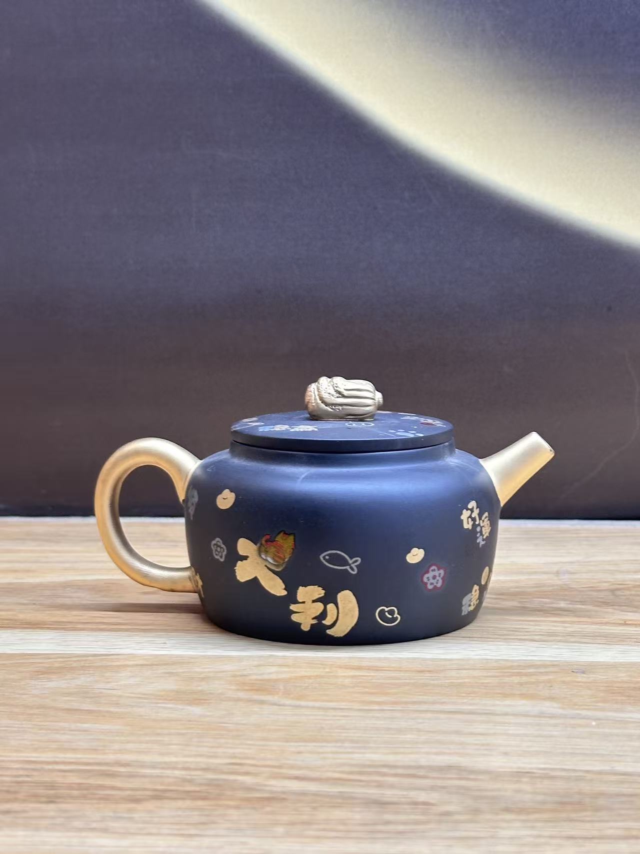 100ml 黑紫砂鎏金小壶(招财・平安喜乐系列)